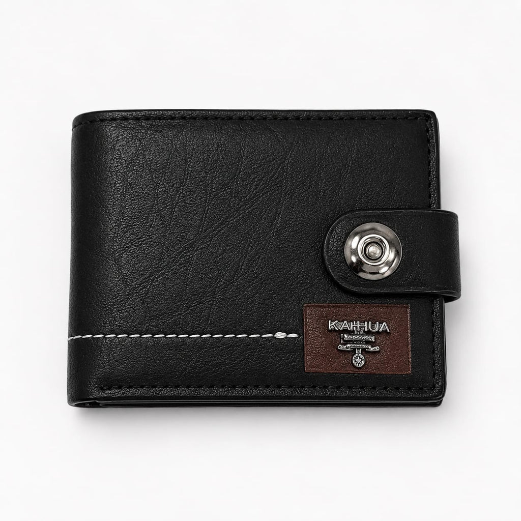 Leather men wallet with closure button