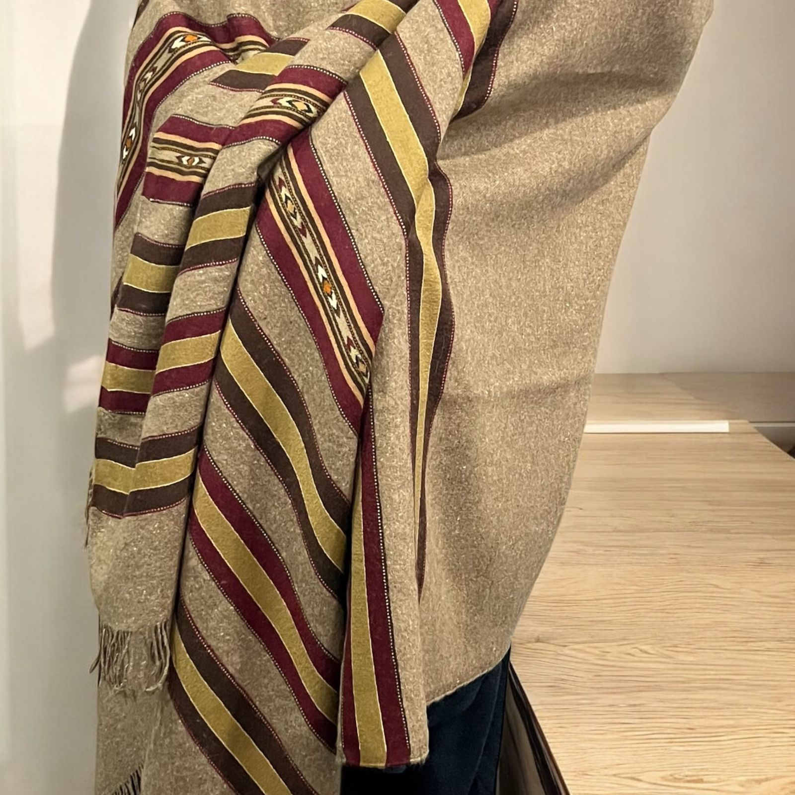 Handmade Pasham Wool Shawl for Gents – Luxurious Warmth & Elegance